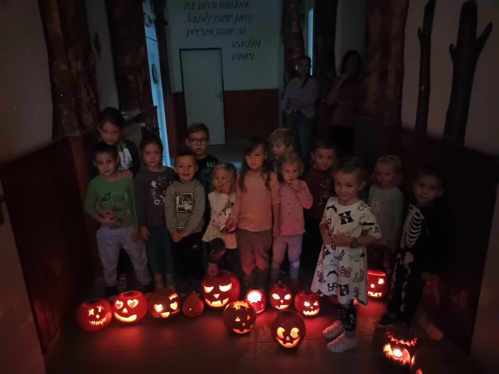 Vyřezávání dýní